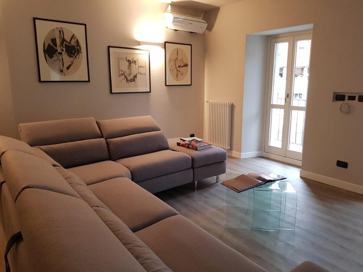 Chocolat La Mairie Appartement Omegna Kamer foto